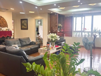 HÀNG HIẾM PHỐ THÁI HÀ, 2 MẶT NGÕ Ô TÔ TRÁNH, DT RỘNG, VỪA Ở VỪA KINH DOANH, NHỈNH 15 TỶ 0965549363