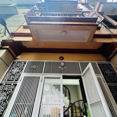 BÁN NHÀ ĐƯỜNG LÁNG, NHÀ ĐẸP DÂN XÂY, GẦN PHỐ - 39M2, 5T, 8.5 TỶ