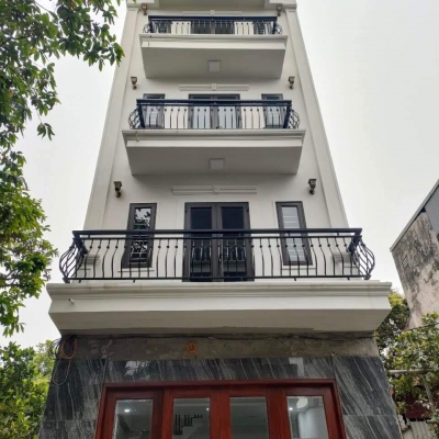 NHÀ HỌC VIÊN TÀI CHÍNH - BẮC TỪ LIÊM - DT30M2 - 5 TẦNG - GIÁ 5,5 TỶ - ĐỂ Ở , CHO THUÊ , NGÕ THÔNG THOÁNG