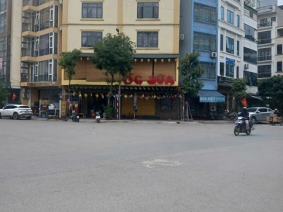 MẶT TIỀN SÁNG – 3 Ô TÔ TRÁNH – LACASTA VĂN PHÚ – KINH DOANH SIÊU LỢI NHUẬN