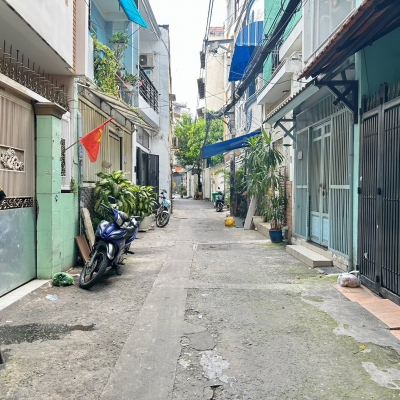 NHỈNH 6 TỶ CÓ NGAY 40M2  ĐẤT LÔ GÓC LÀNG VĂN TRÌ, XÂY CCMN, NHÀ Ở ĐỀU ĐẸP