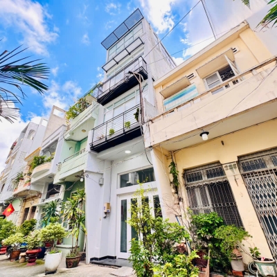 QUẬN 1: CHÍNH CHỦ 0938676685 BÁN NHÀ 5 TẦNG HAI BÀ TRƯNG- VIEW TRỰC DIỆN NHÀ THỜ TÂN ĐỊNH SIÊU ĐẸP- DT 4,2M*17M- CHÀO CHỈ 19,8T- VỊ TRÍ VIP XUNG QUANH NHÀ CAO TẦNG CHO KHÁCH NƯỚC NGOÀI THUÊ KHAI THÁC DÒNG TIỀN ĐỈNH