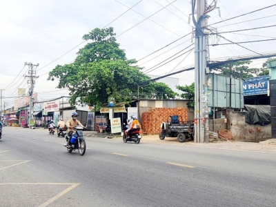 Nhà lớn ngang 8m tại Phạm Thế Hiển 4 tầng gần Tạ Quang Bửu giá tốt!