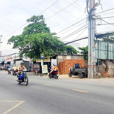 Nhà lớn ngang 8m tại Phạm Thế Hiển 4 tầng gần Tạ Quang Bửu giá tốt!