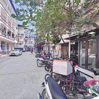 bán tập thể tầng 1 mai dịch cầu giấy DT 48/60m giá 5,5 tỷ-ô tô tránh đỗ cửa,cách phố 20m