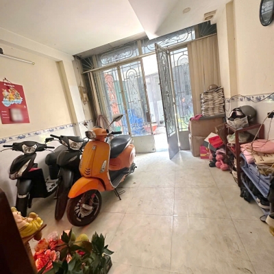 Nhà gần Q1, Q5 Dạ Nam P2Q8, Giá : 5.28 Tỷ (T/L)