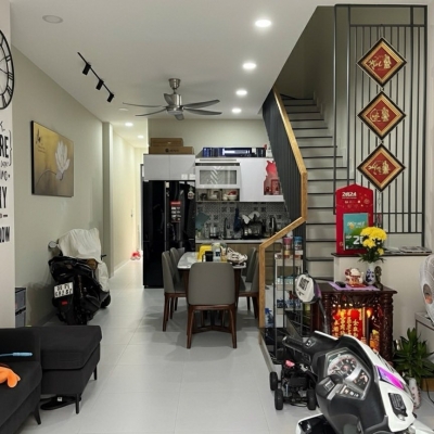 GIÁP AEON TÂN PHÚ - SÁT HẺM TẢI  - NHÀ MỚI 74M - 3 TẦNG - 4PN - FULL NT CHỈ 5.X