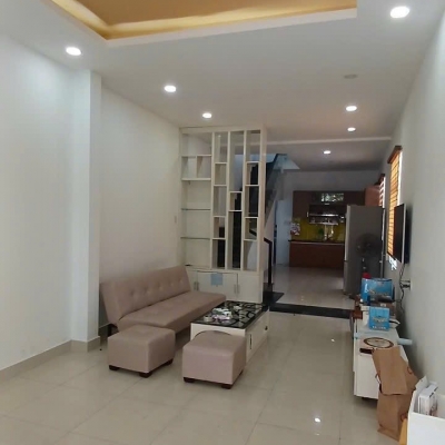 Bán nhà TTTP hẻm Trần nhật duật 49m2 giá rẻ chỉ 3ty2