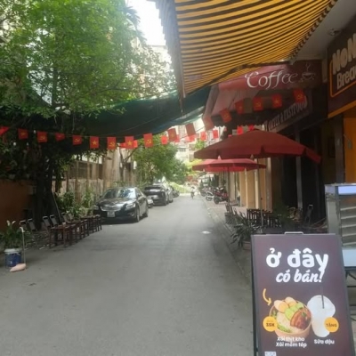 Bán nhà phố Xuân Thủy – ô tô, kinh doanh – 60m², mặt tiền 4.5m, chỉ nhỉnh 17 tỷ