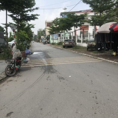 ĐẤT HIẾM ĐA TỐN – VUÔNG NHƯ A4 – NGÕ THÔNG TỨ TUNG – Ô TÔ VÀO NHÀ – NHỈNH 5 TỶ