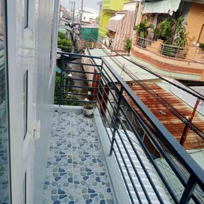 Cho thuê nhà riêng kiên cố, 2 phòng ngủ, có trang bị tiện nghi ở Cồn Khương