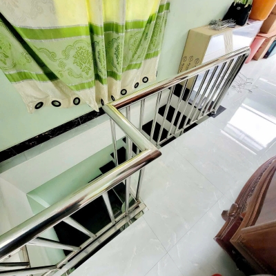 ► Nhà 2 tầng 2 mê đúc cứng, Kiệt thẳng 60m ra đường Nguyễn Trãi, Phố Chợ Hải Châu 1.63 tỷ