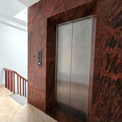 NHÀ MỚI PHỐ ĐỘI CẤN – 6 TẦNG THANG MÁY XỊN SÒ – CỰC GẦN PHỐ – 37m2, 9.9 tỷ