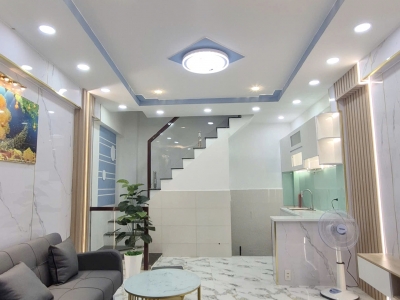 Nhà mới 1 lầu/2PN/2WC hẻm 184 Âu Dương Lân P3Q8