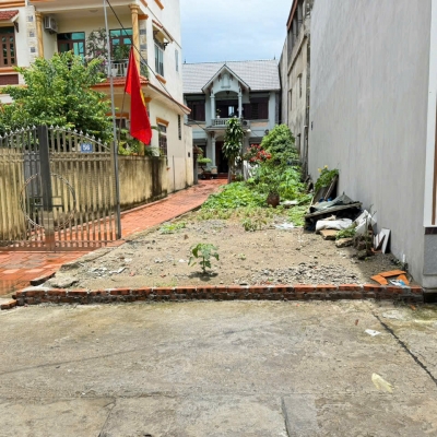 Bán lô đất thôn Gia Trung , Quang Minh, HN. 3 mặt thoáng, mặt tiền kinh doanh