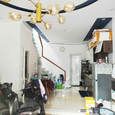 ► Góc Kiệt Lê Đình Lý, Ô tô đậu 70m, 52m2, 2 tầng, 3PN trên dưới, 3.5 tỷ