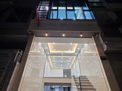 HIẾM CẦU GIẤY PHÂN LÔ BÀN CỜ NGUYỄN BÁ KHOẢN  – 75MX 9 TẦNG THANG MÁY, CÓ HẦM, FULL NỘI THẤT – 35 TỶ LH 0326213286