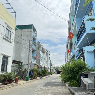 Đất phân lô 50m2 hẻm nhựa 8m đường số 21, sát Vinhomes, giá 3.x tỷ