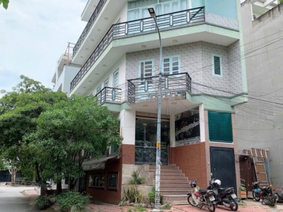 Giảm 400tr! Nhà Lô góc SHR 4 tầng Đ.12m 73m2 – Đặng Thùy Trâm Bình Thạnh S