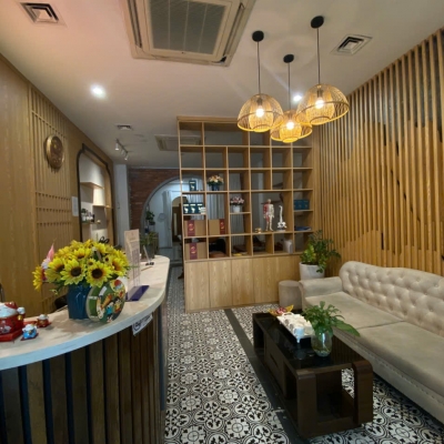 Phố VIP, bán nhà mặt phố Đào Tấn, vỉa hè kinh doanh, 40m, chỉ 24 tỷ