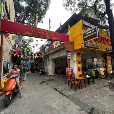 Chỉ duy nhất 1 căn  tập thể Đống Đa 55m  2 ngủ bếp vệ sinh riêng nhà đẹp ở ngay chỉ nhỉnh 3 tỷ LH 0817606560