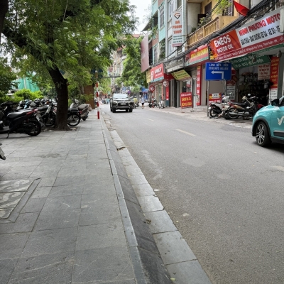 BÁN NHÀ MẶT PHỐ NGUYỄN HUY TƯỞNG, THANH XUÂN TRUNG, THANH XUÂN, DIỆN TÍCH 60M2, 2 Ô TÔ TRÁNH NHAU, GIÁ CHỈ 13,5 TỶ