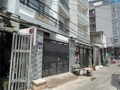 BÁN NHÀ 5 TẦNG KINH DƯƠNG VƯƠNG – XE HƠI VÀO NHÀ – CHỈ NHỈNH 4 TỶ