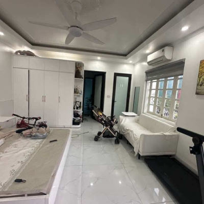 Bán nhà phân lô Vũ Hữu, 55m2, 5 tầng, ô tô vào nhà, 2 mặt thoáng, ở ngay