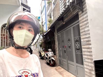 NHÀ BÁN 4 TẦNG ĐƯỜNG ĐOÀN VĂN BƠ- CÁCH VÀI CĂN RA MẶT TIỀN VĨNH KHÁNH PHỐ ẨM THỰC THÔNG RA HOÀNG DIỆU, NGUYỄN TÂT THÀNH .