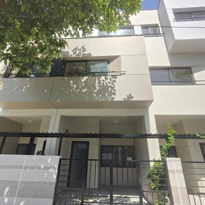 Chính chủ cần bán căn nhà 3 tầng trục chính trong khu Compound Cát Tường J-Home