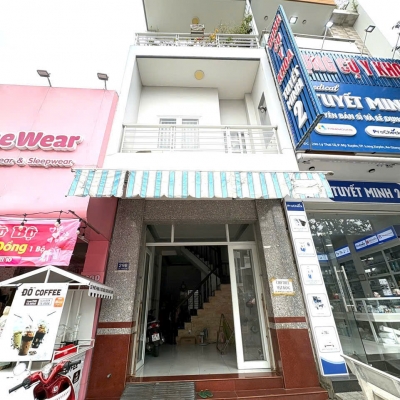 BÁN NHÀ MẶT TIỀN LÝ THÁI TỔ NỐI DÀI – TRUNG TÂM LONG XUYÊN – 41,2M2 – 6TỶXX. LH:0939073155.  