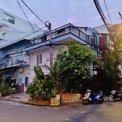 SIÊU PHẨM GÓC 2 MẶT TIỀN – HẺM Ô TÔ TRÁNH THÔNG – 50M – 2 TẦNG – 7PN CHỈ 7.1