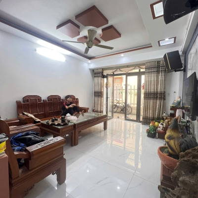 BÁN NHÀ 3 TẦNG GẦN CHỢ LŨNG BẮC – CÁCH LÊ HỒNG PHONG 200M – GIÁ 2,28 TỶ