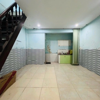 ♪ 1.95 tỷ nhà 2 tầng Kiệt Hoàng Diệu, gần Nguyễn Văn Linh