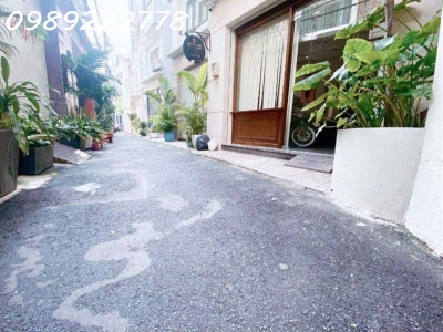 [#PHÚ_NHUẬN]- SIÊU PHẨM P3- 5 TẦNG KHU VÍP PHAN XÍCH LONG - DT3.7x11 - HẺM NHỰA ĐẸP XINH - CHỈ 36M RA MẶT TIỀN ĐƯỜNG.