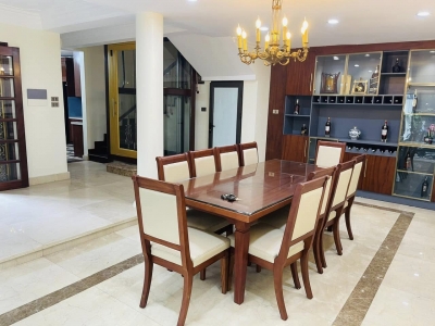 ????Bán Biệt thự tặng Giá trị sống, Dương Đình Nghệ 253/273m, 4T, MT 8M, Ô tô tránh, Vỉa hè, 115 tỷ????