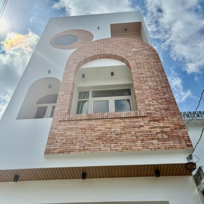 Bán Nhà Mới 100% 1 trệt 2 lầu tại Sa Đéc, tiện ích gần chợ, siêu thị, trường học