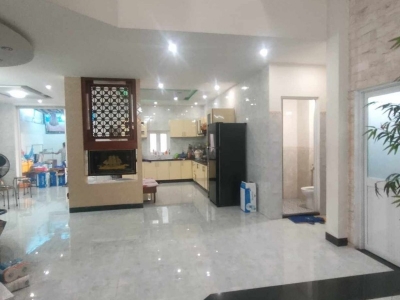 ► Nhà 60m ra Nguyễn Tất Thành, 135m2, 2 tầng cứng, còn mới, 5PN, 3.xx tỷ ~28tr/m2
