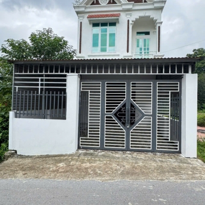 Bán nhà 2 tầng Bảo Phác, Tam Đảo, Phú Thọ. Nhà đẹp long lanh, đường nhựa, ô tô đỗ