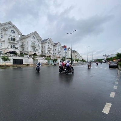 Bán nhà hẻm xe hơi Dương Quảng Hàm, Gò Vấp, gần  Emart, 78M², 5 phòng ngủ, nhỉnh 8 tỷ TL