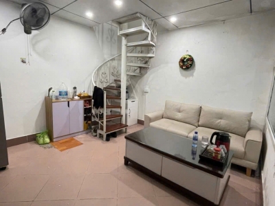 Cho thuê nhà nguyên căn ngõ 260 Phố Vọng,  25m² x 4 tầng, 2 ngủ, 8 Triệu