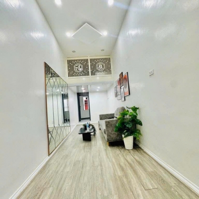 Nhỉnh 2 Tỷ - Minh Khai - Hai Bà Trưng