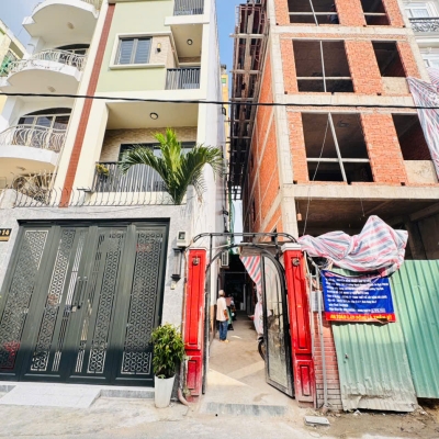QUẬN 1: BÁN NHÀ 2 TẦNG MẶT TIỀN HUYỀN QUANG, P.TÂN ĐỊNH- DT ĐẸP 4M*18M VUÔNG VỨC- CHỦ THIẾT KẾ PHONG CÁCH HOMESTAY KIỂU MỚI- 0938676685 GIANG GIANG GIÁ TỐT CHÀO CHỈ 18,8T