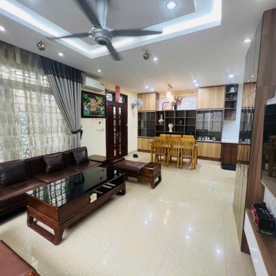 Nhà đẹp phố Liễu Giai, sát phố, 70m, 5 tầng, chỉ 13 tỷ
