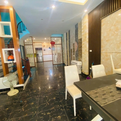 Cho thuê nhà nguyên căn Ngõ 76 Định Công, 70m2 x 4 tầng, 4 ngủ, 3 wc, 22 Triệu