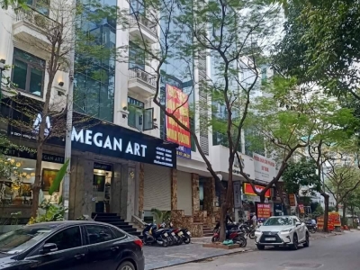 Bán nhà mặt phố Q Cầu Giấy, 2 mặt thoáng, 50m chỉ 23 tỷ