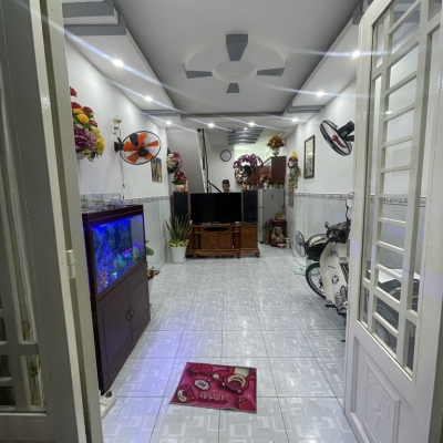 NGAY KHU XỬ LÝ NƯỚC THẢI, SÁT CÔNG VIÊN, GẦN CHỢ GÒ XOÀI VÀ CHỢ BÌNH LONG, 30M2, 2 TẦNG GIÁ NHỈNH 3 TỶ