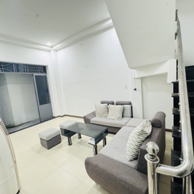 ♥ Nhà kiệt rộng gần MT Phan Châu Trinh, đoạn Chu Văn An, 45m2, 2.5 tầng cứng, đẹp, 3.59 tỷ