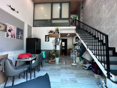 ♪Nhà Kiệt gần Thái Thị Bôi, 32m2, mê lửng đúc, cứng, đẹp, ở ngay, 2.43 tỷ