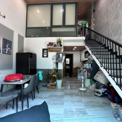 ♪Nhà Kiệt gần Thái Thị Bôi, 32m2, mê lửng đúc, cứng, đẹp, ở ngay, 2.43 tỷ